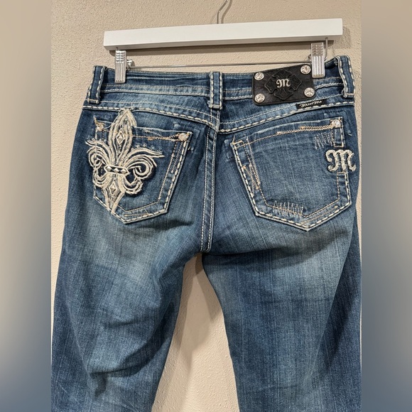 Miss Me Easy Capri Size 26 - Picture 2 of 5